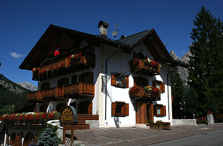 Hotel Cortina d'Ampezzo foto