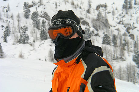Skifahrer in Cortina d'Ampezzo foto